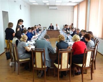 Репортаж телеканала Логос о прошедшем круглом столе в Костромой областной Думе