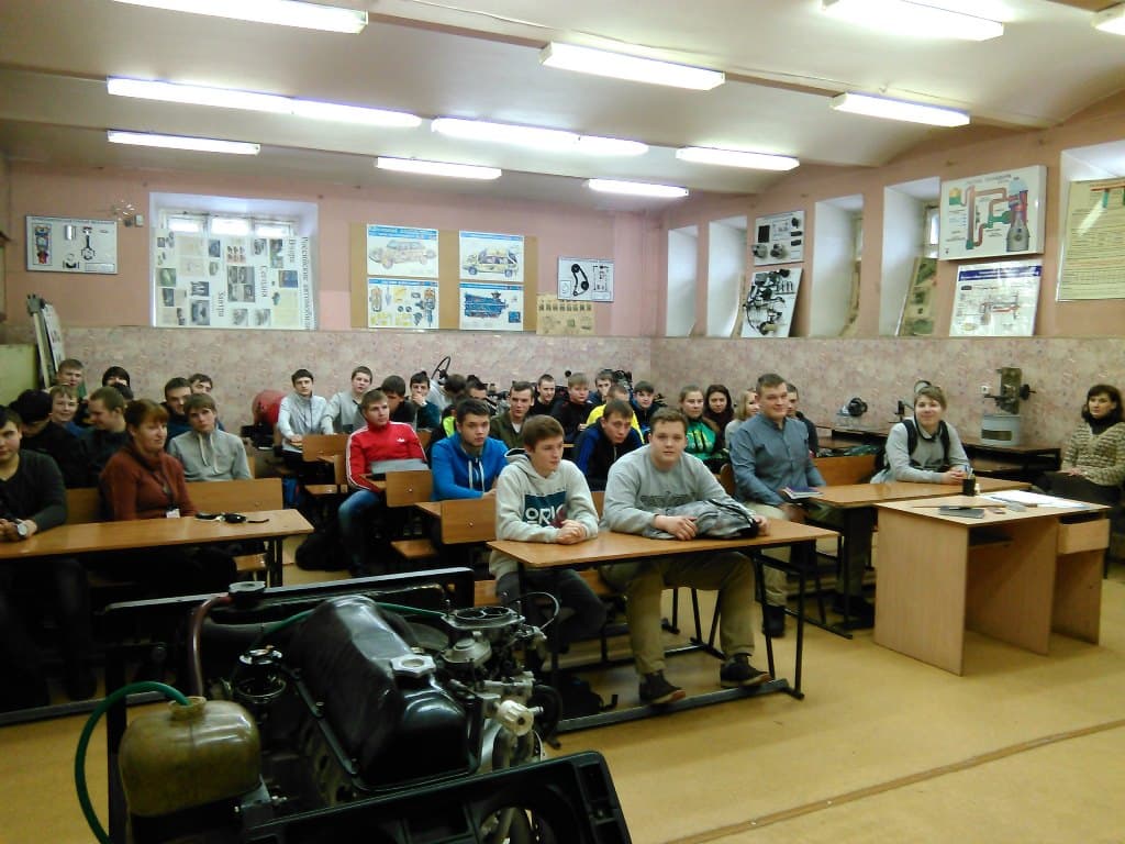 09.01.15 Общее дело во Владимирском Авиамеханическом колледже