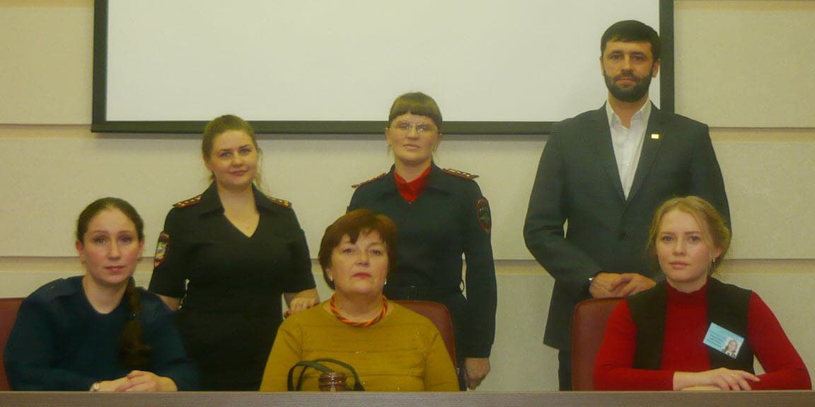 Вечерний Екатеринбург: Чтобы не приходить в суд с вещами