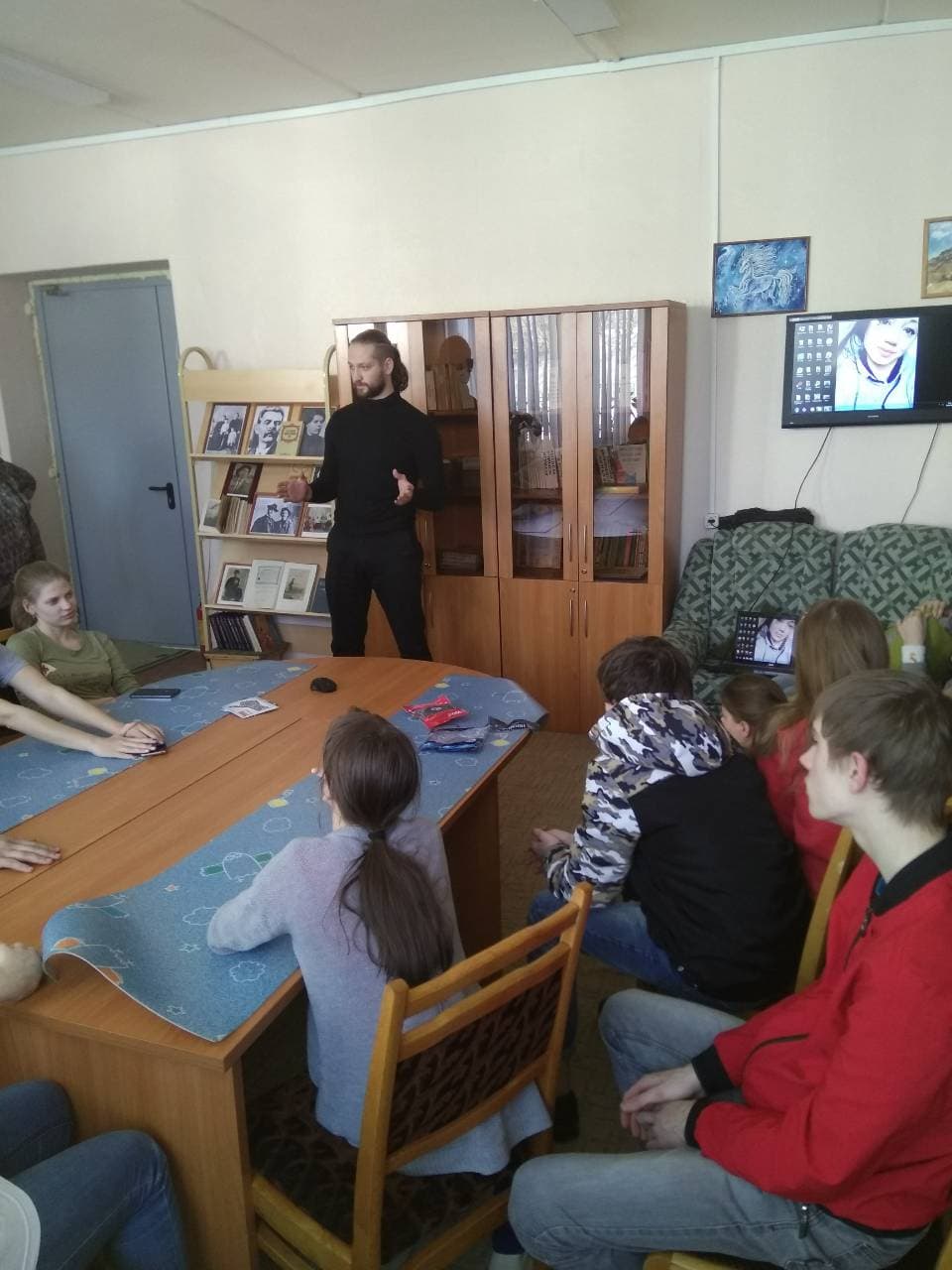 Фильм ОО «Общее дело» «Секреты манипуляции. Алкоголь» посмотрели воспитанники детского дома № 1 в городе Нижний Новогород